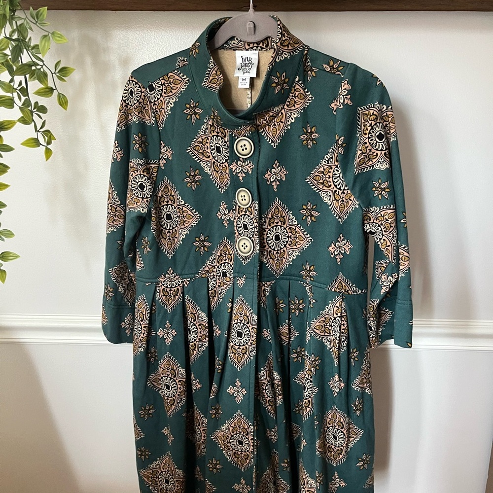 Ivy Jane Green and Gold Patterned Jacket